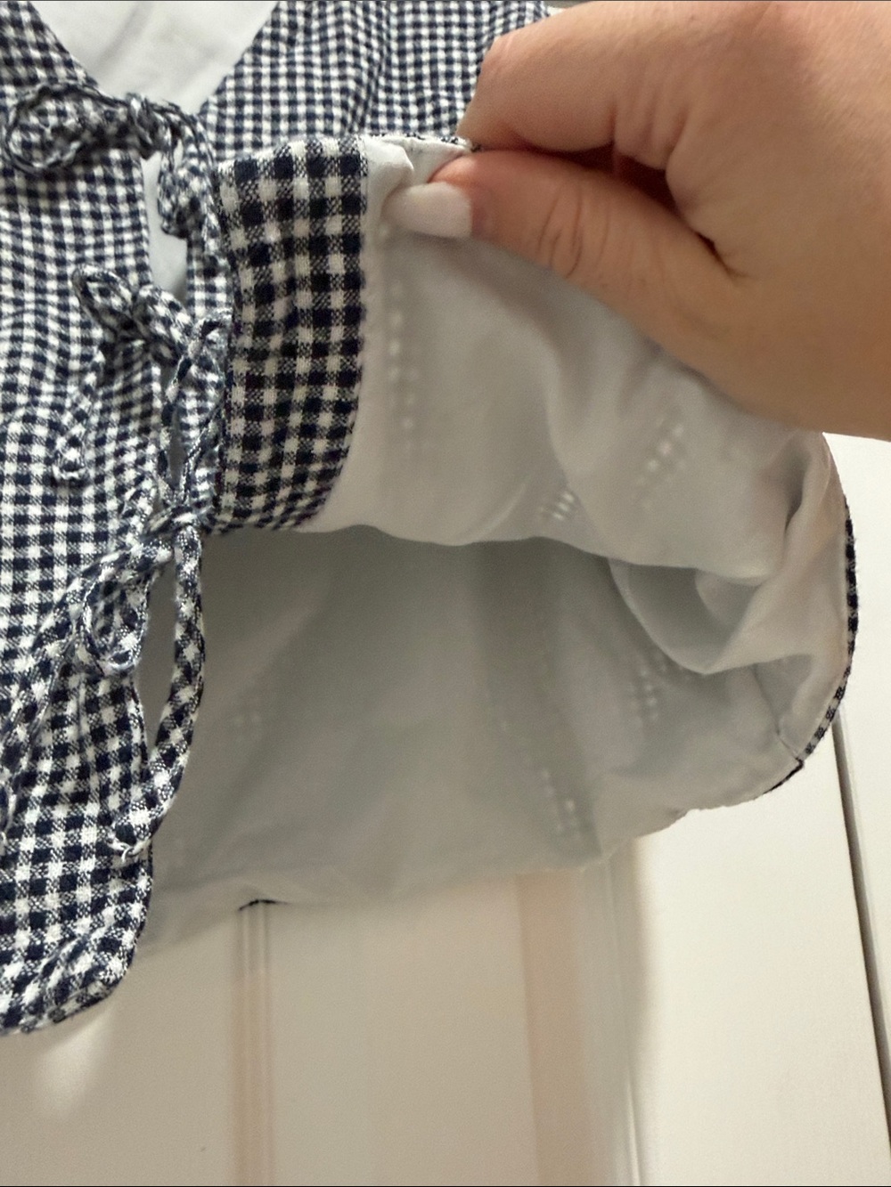 Hollister Gingham Tie-Front Crop Top Small - Picture 4 of 5